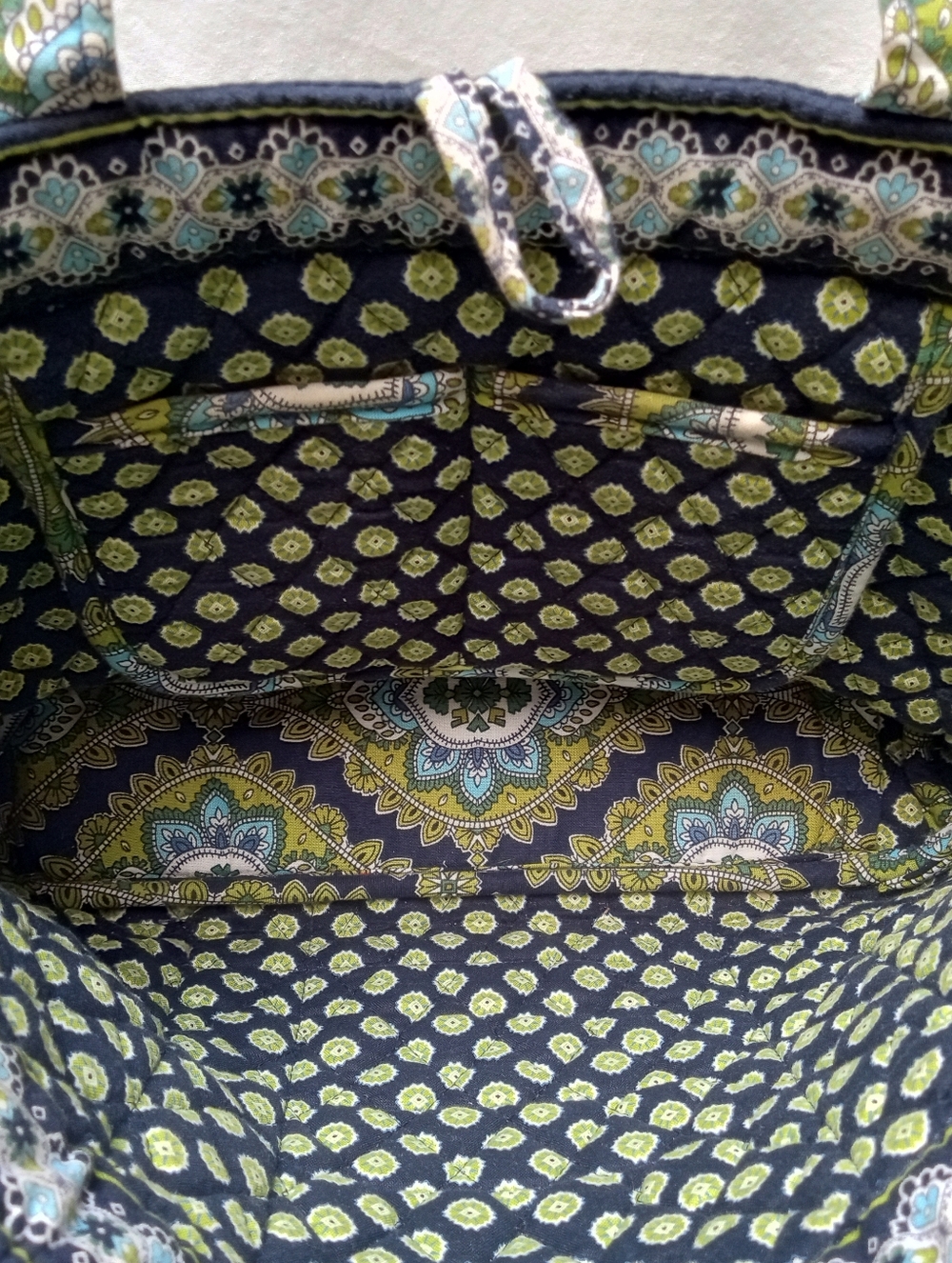 Vera Bradley Retired Cambridge Quilted Floral Pattern Tote Bag in Navy and Green - Picture 4 of 5